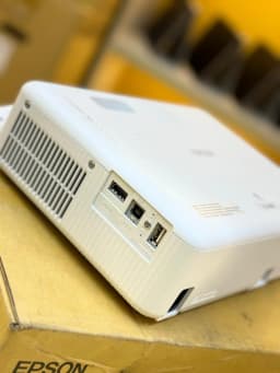 EPSON Epson EpiqVision Flex CO-W01 Projector, view 2