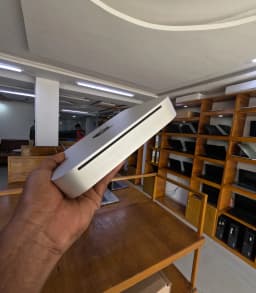 APPLE Mac Mini 2012, view 2