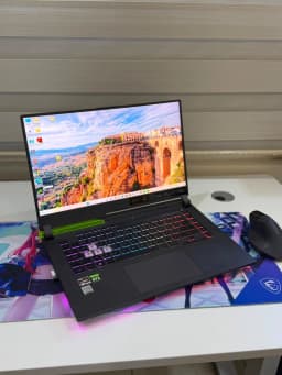 ASUS ROG Strix G513RM, view 4
