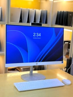 HP All-in-One 27", view 3