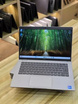 DELL Latitude 5420, view 1