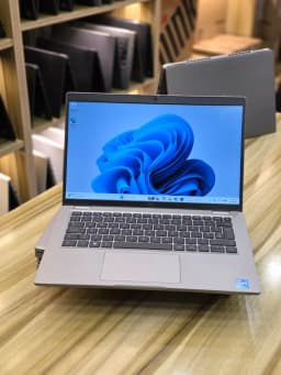 DELL Latitude 5420, view 2