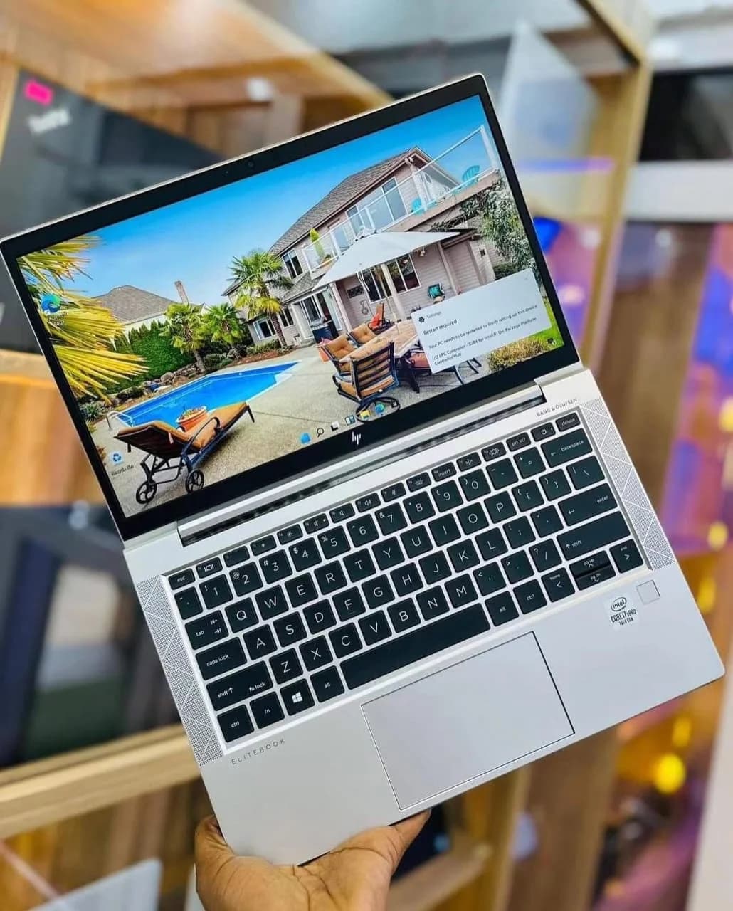 HP EliteBook 830 G7