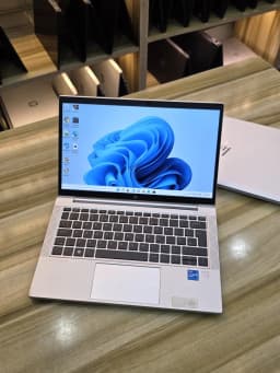 HP EliteBook 840 G8, view 1