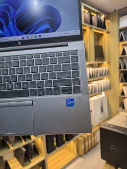 HP ZBOOK Firefly 14 G8, view 2