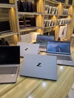 HP ZBook Firefly 14UG7, view 4