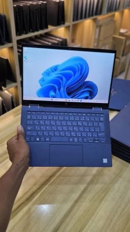 HP Dragonfly, view 1