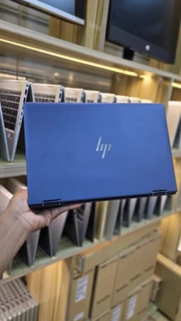 HP Dragonfly, view 2