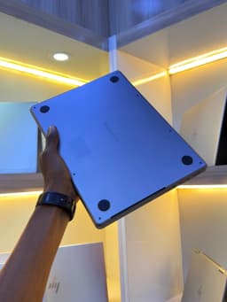 APPLE MacBook Pro M1 (2021), view 3