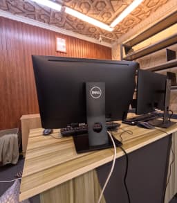 DELL OptiPlex 7450 All-in-One, view 1